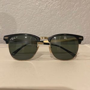 Rayban Clubmaster Metal - Polished Black on Gold